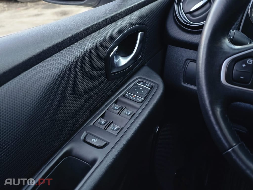 Renault Clio Sport Tourer 1.5 dCi Luxe EDC