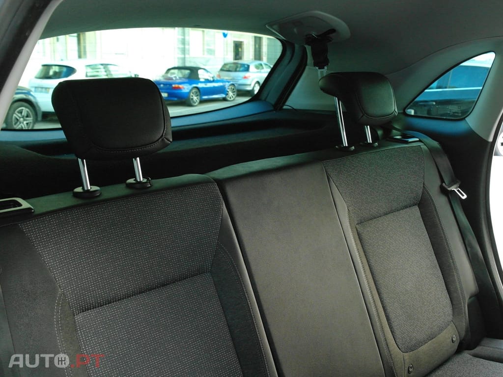 Opel Crossland X 1.2 T Innovation