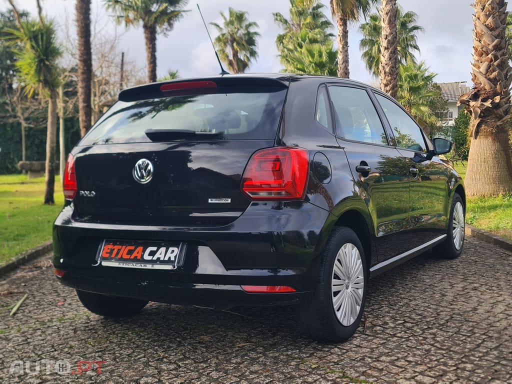Volkswagen Polo 1.0 Confortline