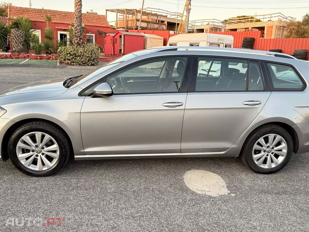 Volkswagen Golf Variant 1.6 TDi Highline
