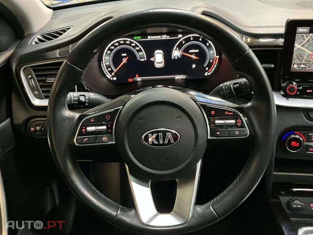 Kia Xceed 1.4 T-GDI Tech + SRF 7DCT