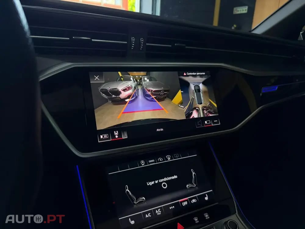 Audi A6 Avant Sport 40 TDI quattro S line HUD Matrix Black Edition — fotografia 25