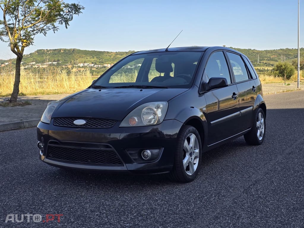 Ford Fiesta Ghia Tdci
