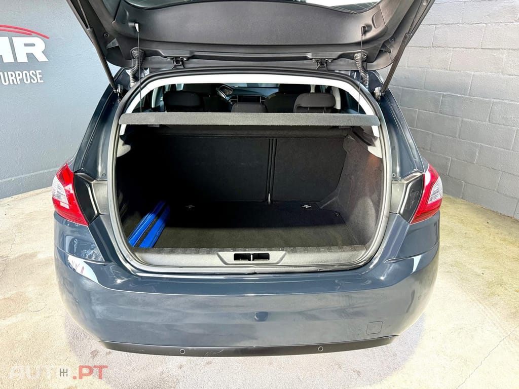 Peugeot 308 Peugeot 308 1.2 e-THP Style