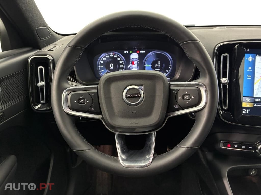 Volvo XC40 T5 Recharge R-Design DCT7