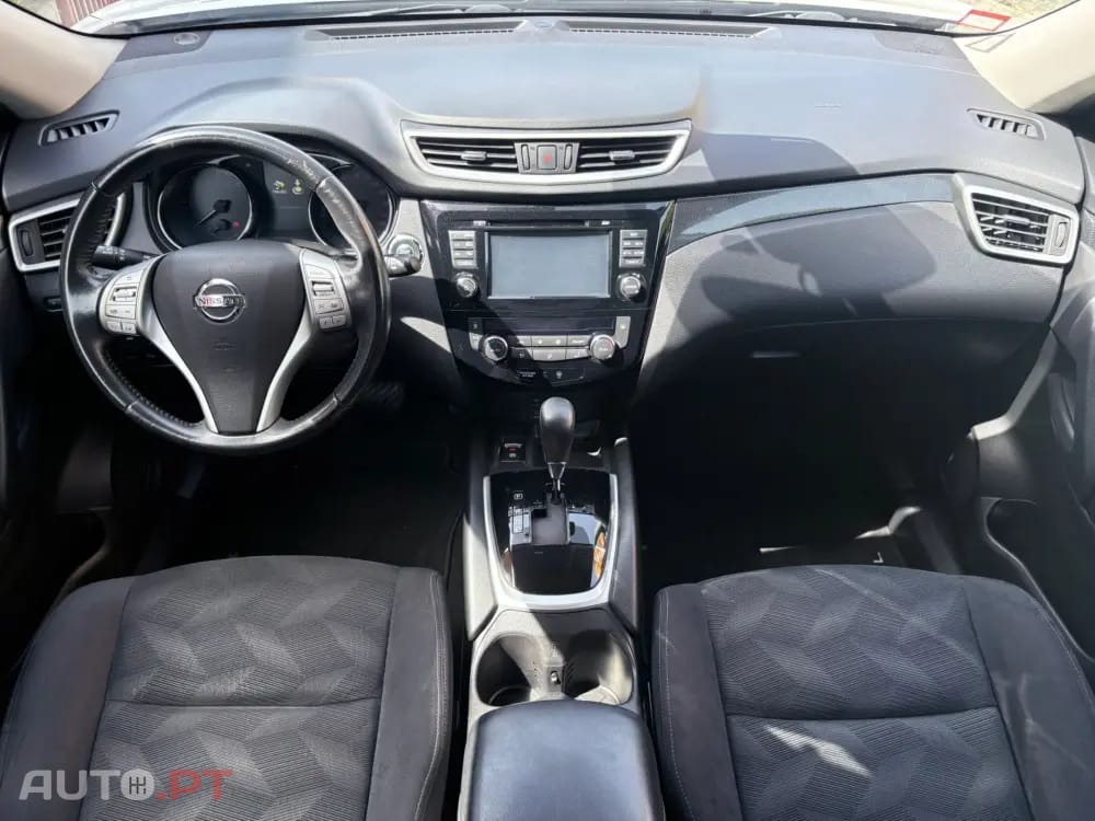 Nissan X-Trail 1.6 dCi Tekna Xtronic