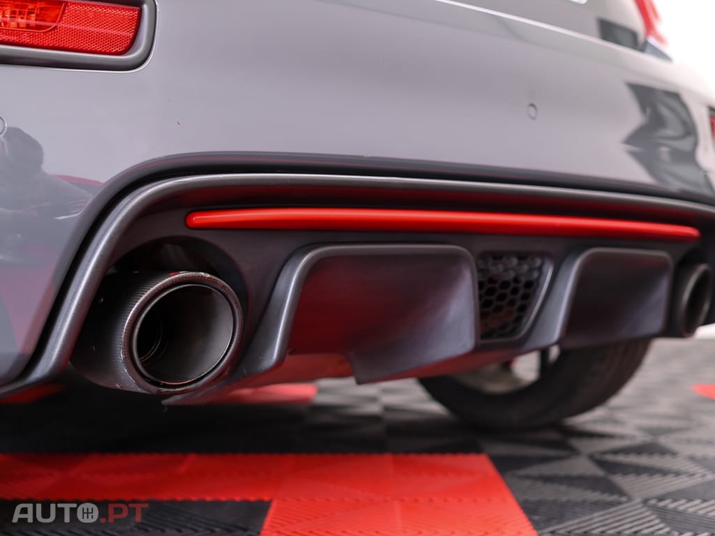 Abarth 695 1.4 T-Jet XSR Yamaha