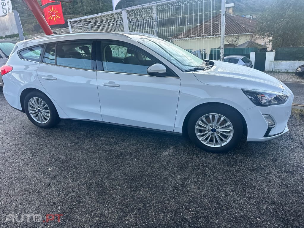 Ford Focus SW 1.5 TDCi EcoBlue Titanium