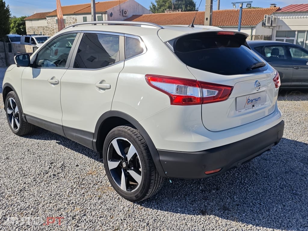 Nissan Qashqai DIG-T N-Connecta 360