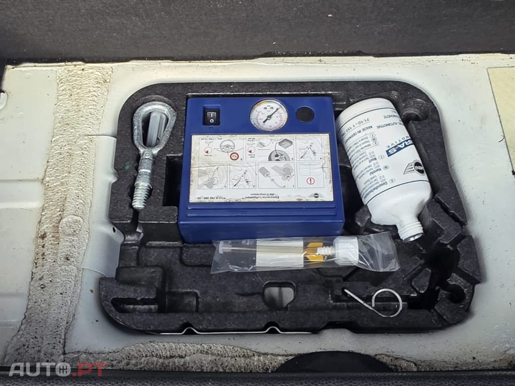 MINI Cooper Cooper D