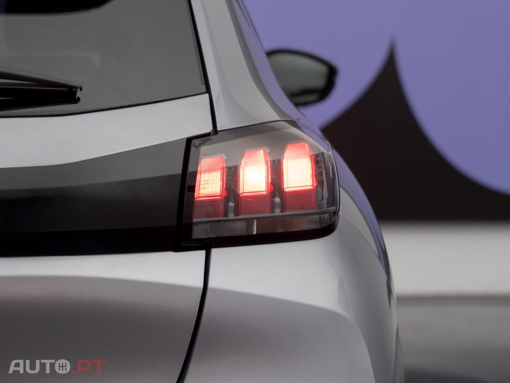 Peugeot 208 1.2 PureTech Active Pack