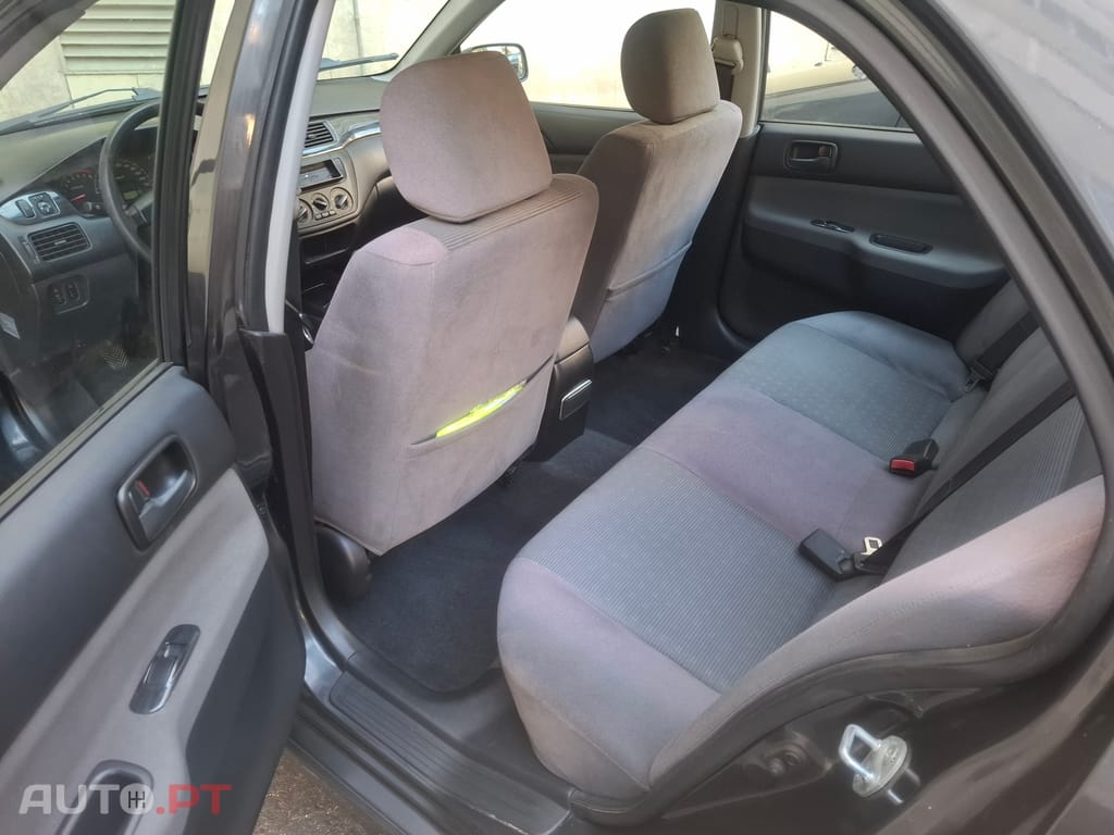 Mitsubishi Lancer CS 1.3 gasolina
