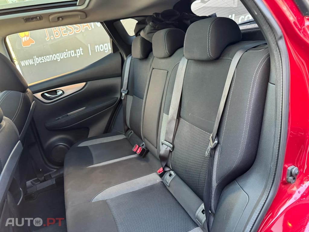 Nissan Qashqai 1.5 dCi N-Connecta