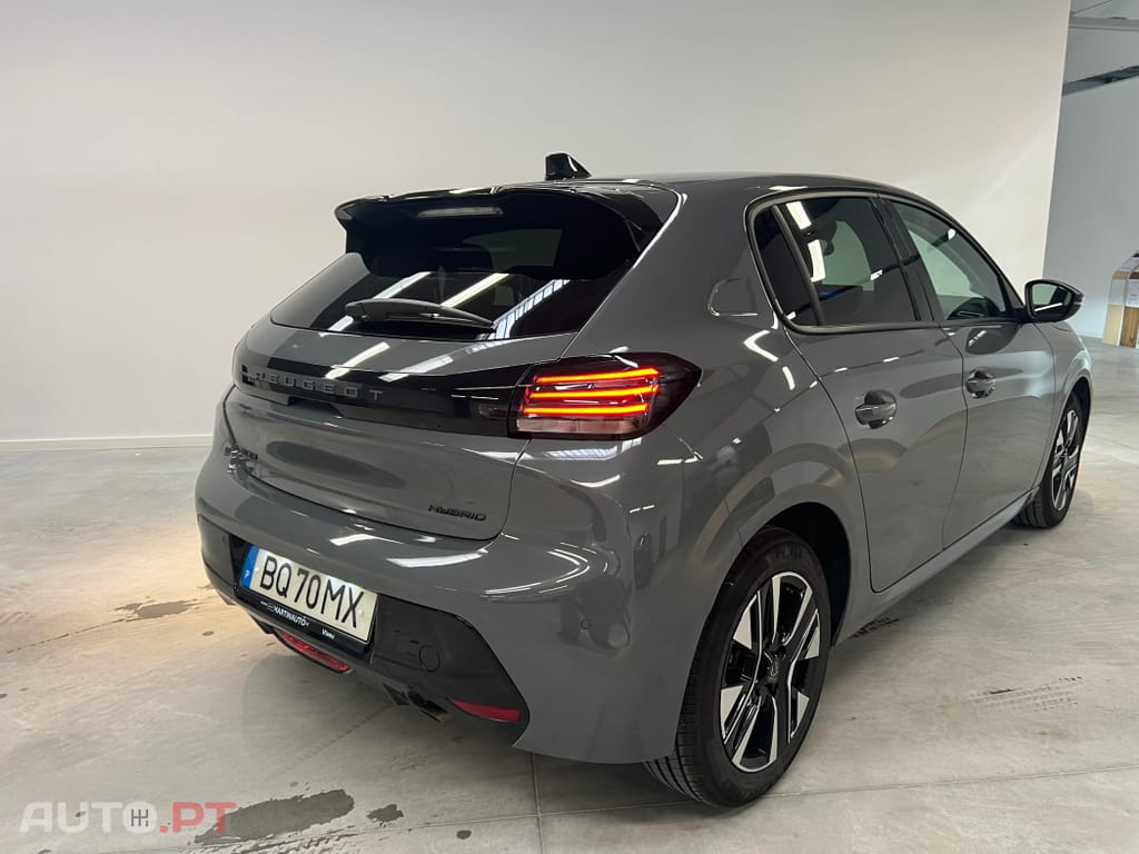 Peugeot 208 1.2 Hybrid Allure e-DCS6