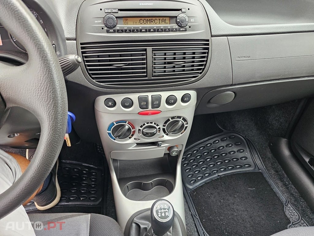 Fiat Punto 70 JTD Multijet Dynamic