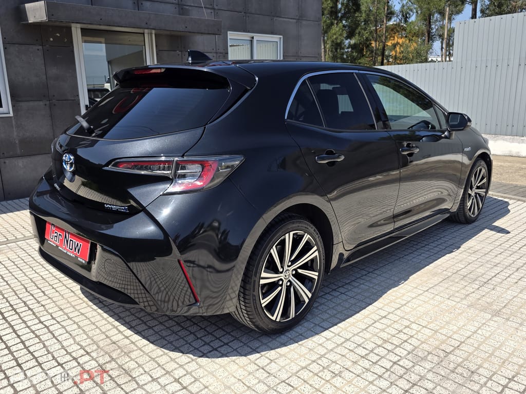 Toyota Corolla 1.8 Hybrid Comfort+P.Sport