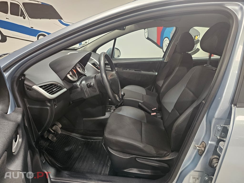 Peugeot 207 1.6HDI