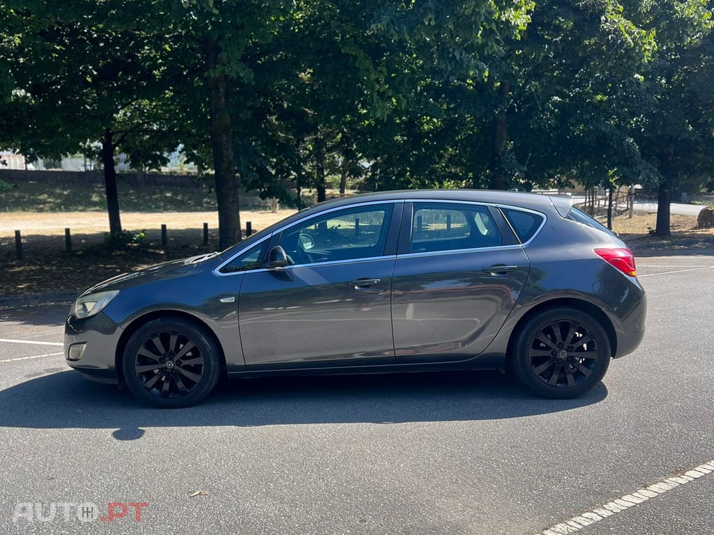 Opel Astra 1.7 CDTi Enjoy