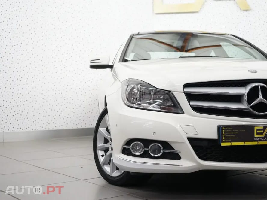 Mercedes-Benz C 180 BlueEFFICIENCY 7G-TRONIC