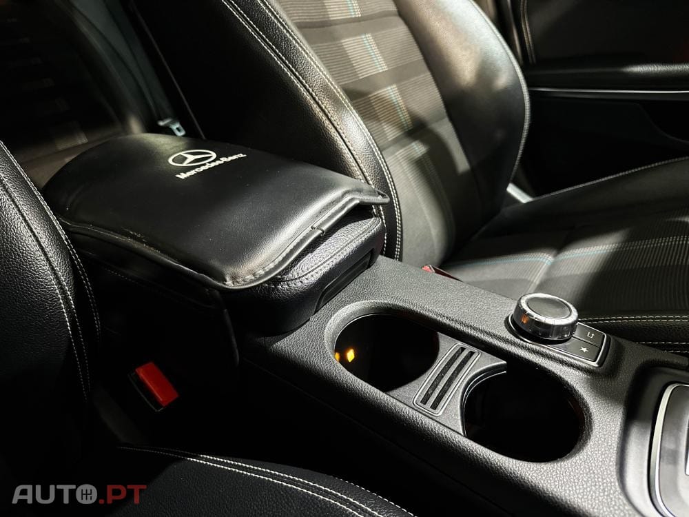 Mercedes-Benz CLA 200 d 4Matic 7G-DCT UrbanStyle Edition