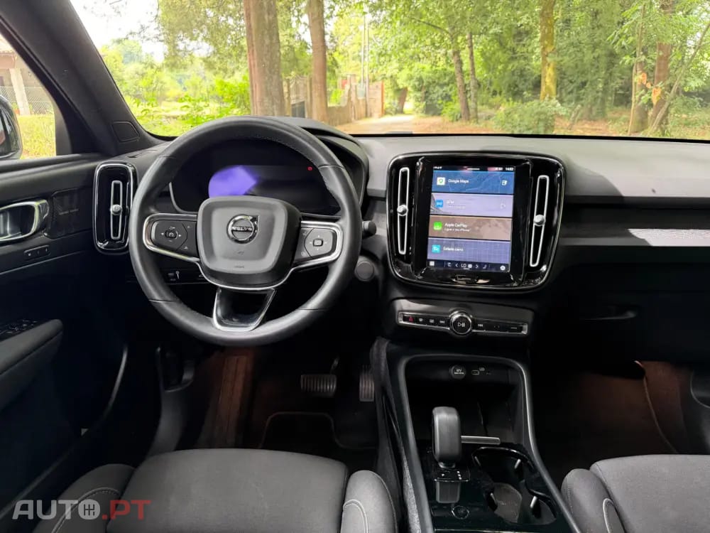 Volvo C40 Recharge Twin Motor Core