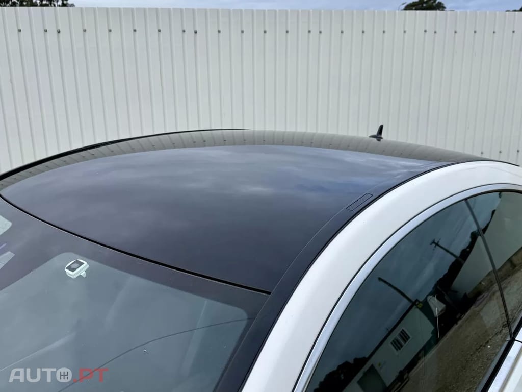 Mercedes-Benz E 250 CDI Avantgarde BlueEfficiency