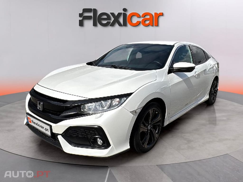 Honda Civic 1.0 i-VTEC Elegance CVT Navi