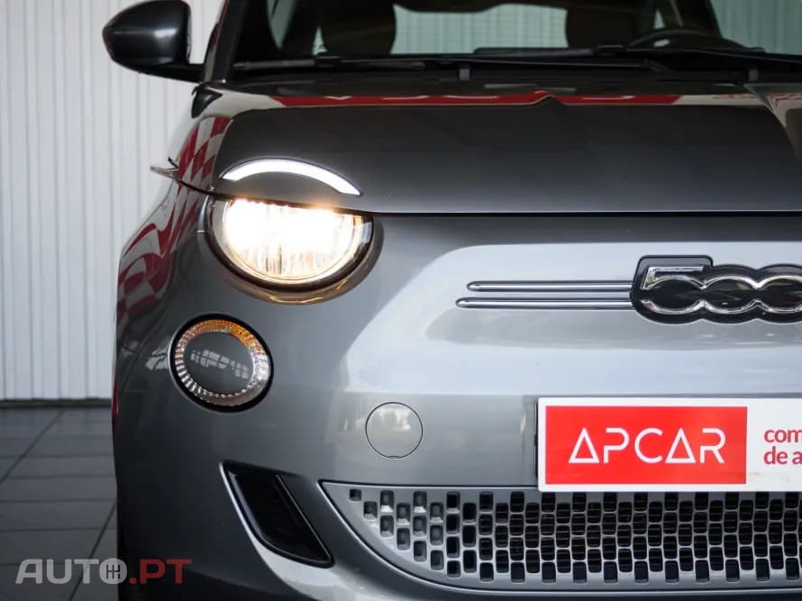 Fiat 500e 42 kWh Icon