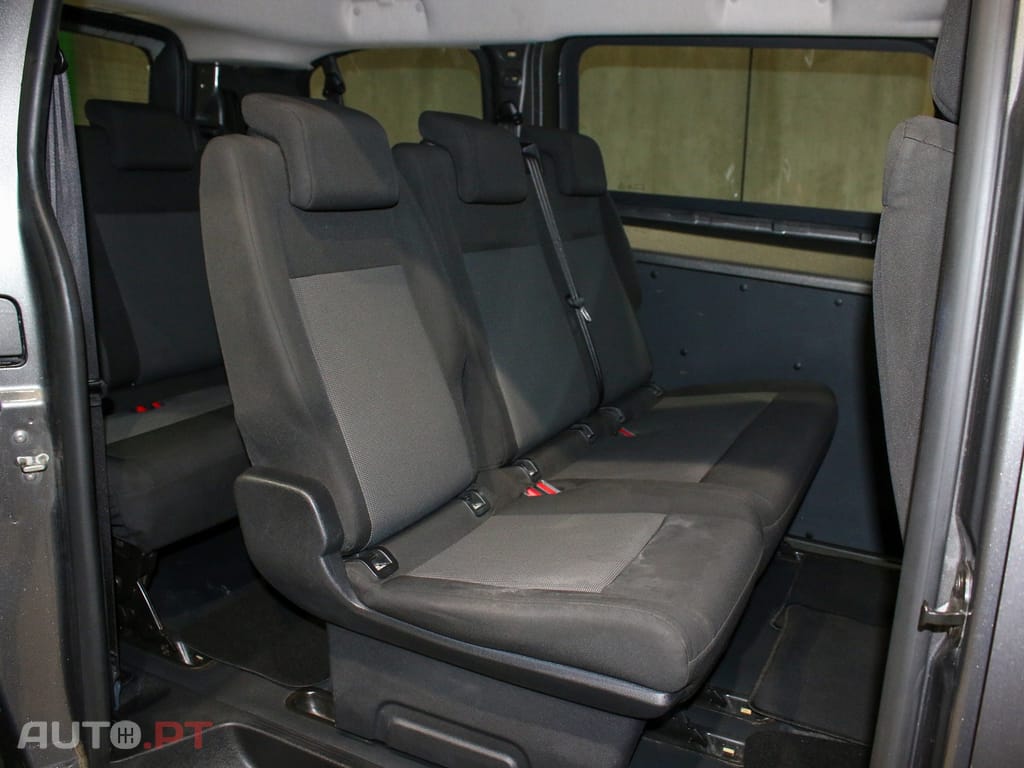 Opel Vivaro 1.5 CDTi L2H1 Essentia