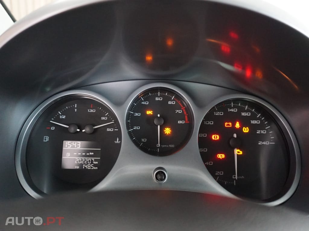 SEAT Leon 1.4 TSI Reference — fotografia 12