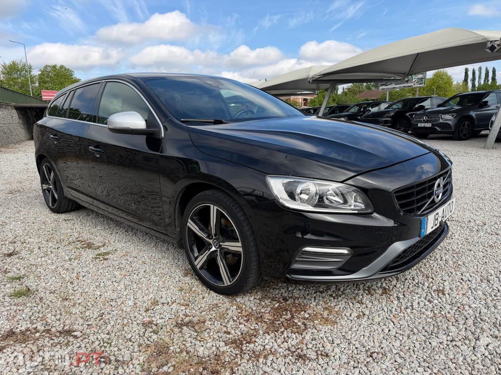 Volvo V60 2.0 D3 R-Design