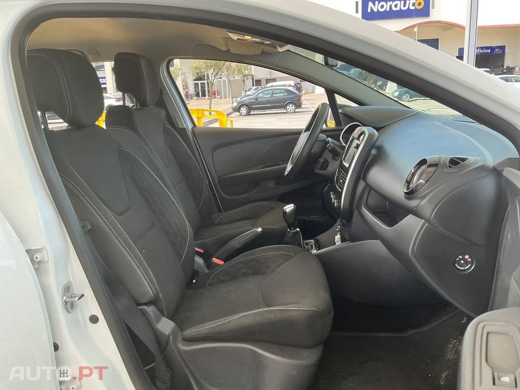 Renault Clio Sport Tourer 0.9 TCe Limited