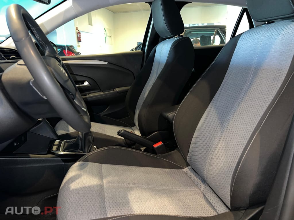 Peugeot 3008 1.2 Hybrid Allure Pack e-DCS6