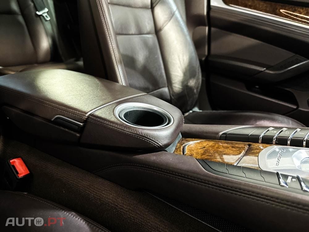 Porsche Panamera S E-Hybrid