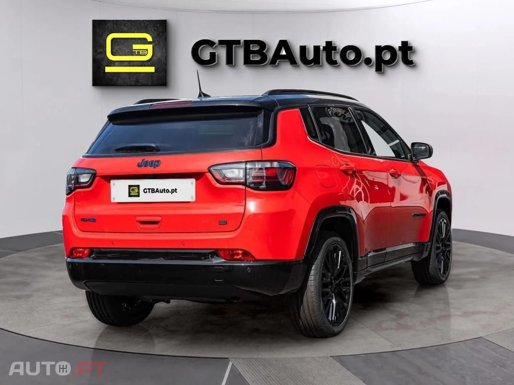 Jeep Compass 4xe PLUG-IN HYBRID S I.V.A DEDUTÍVEL  