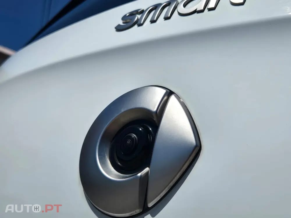 Smart ForFour EQ pulse