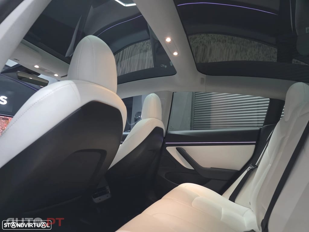 Tesla Model 3 Standard Range Plus RWD