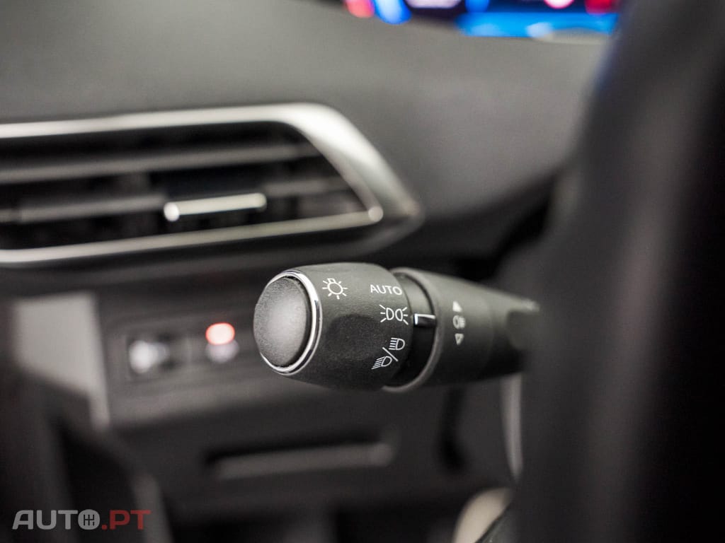 Peugeot 3008 1.2 PureTech Allure Pack EAT8