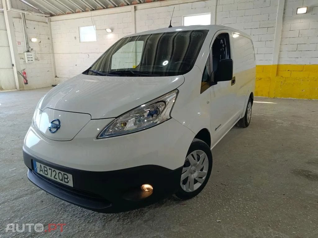 Nissan NV200 4p Professional