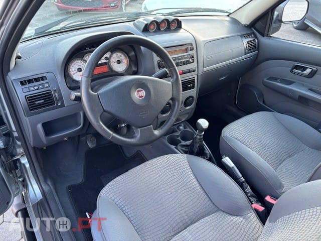 Fiat Strada 1.3 M-Jet CD Adventure