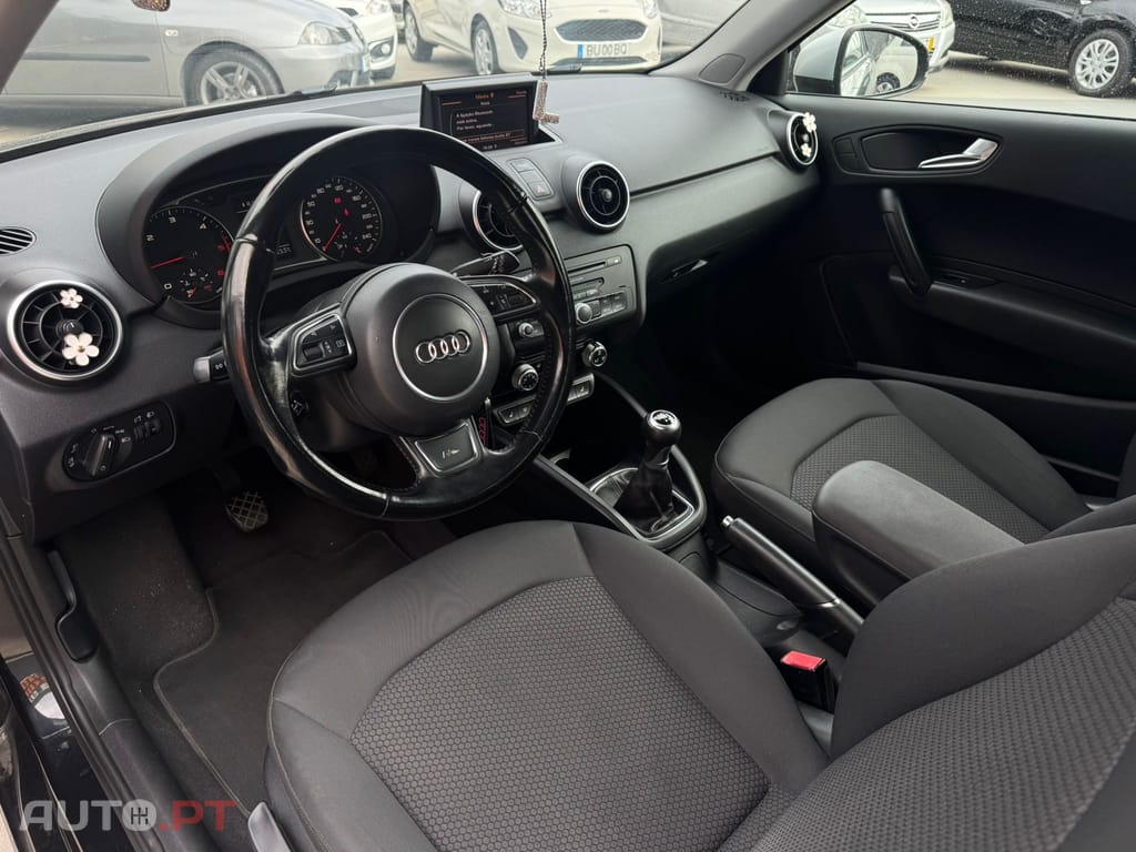 Audi A1 1.6 TDI Attraction