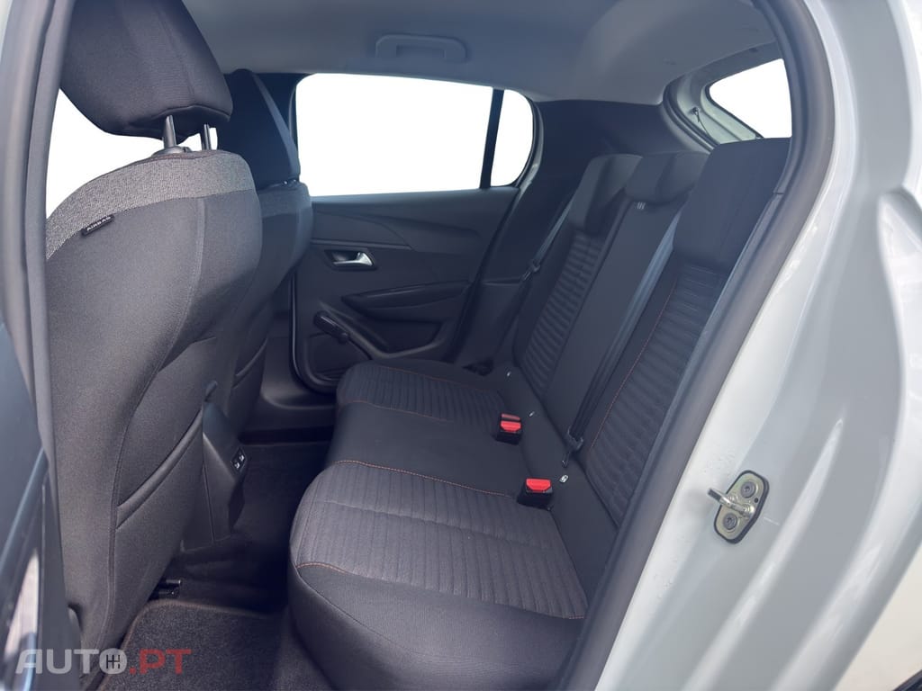 Peugeot E-208 50 kWh Active Pack