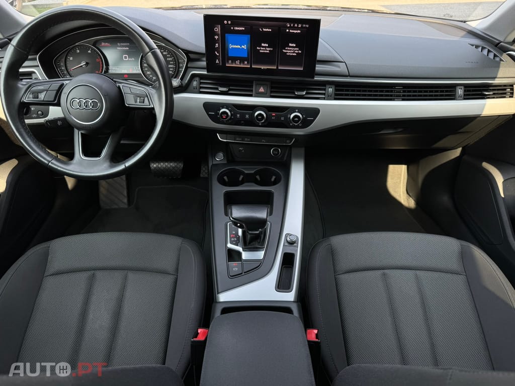 Audi A4 Avant 30 TDI S tronic