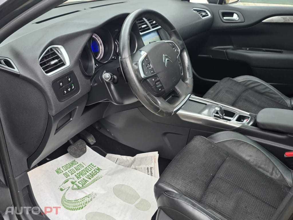 Citroen C4 1.6 HDi VTR Pack Airdream CMP6