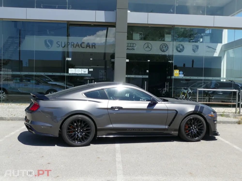 Ford Mustang GT Bullit