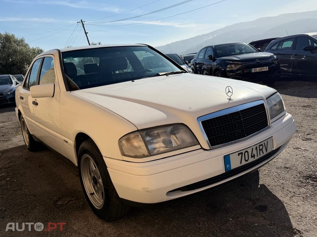 Mercedes-Benz C 200 D Elegance