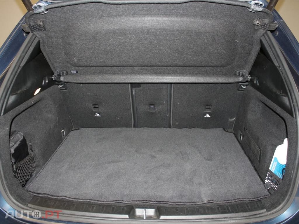 Mercedes-Benz GLA 200 d 8G-DCT AMG Line