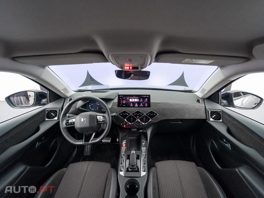 DS DS3 E-Tense Bastille