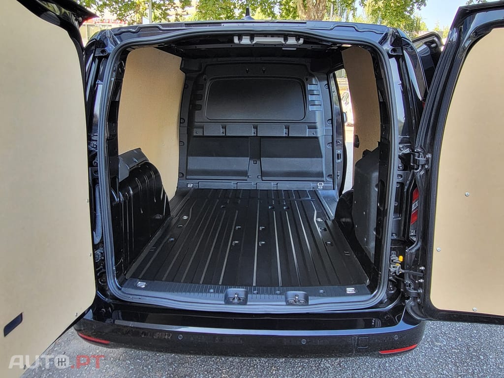 Ford Transit Connect 1.5 EcoBoost PHEV L2 Limited