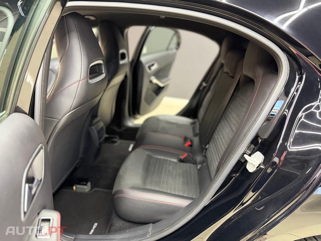 Mercedes-Benz A 180 Dynamic Edition